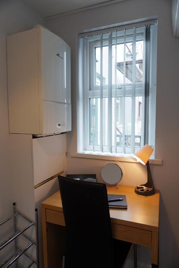 Vip Church Street Apartment Portadown Esterno foto