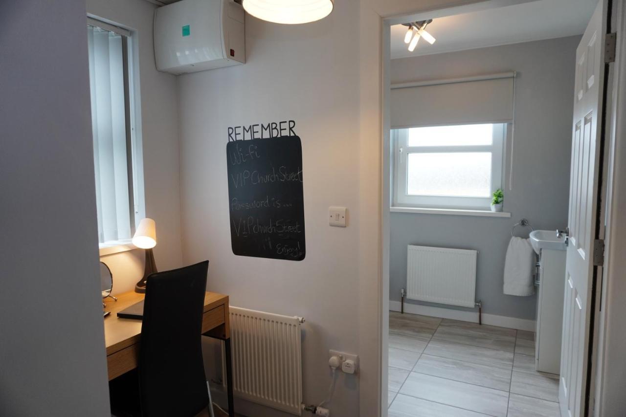 Vip Church Street Apartment Portadown Esterno foto